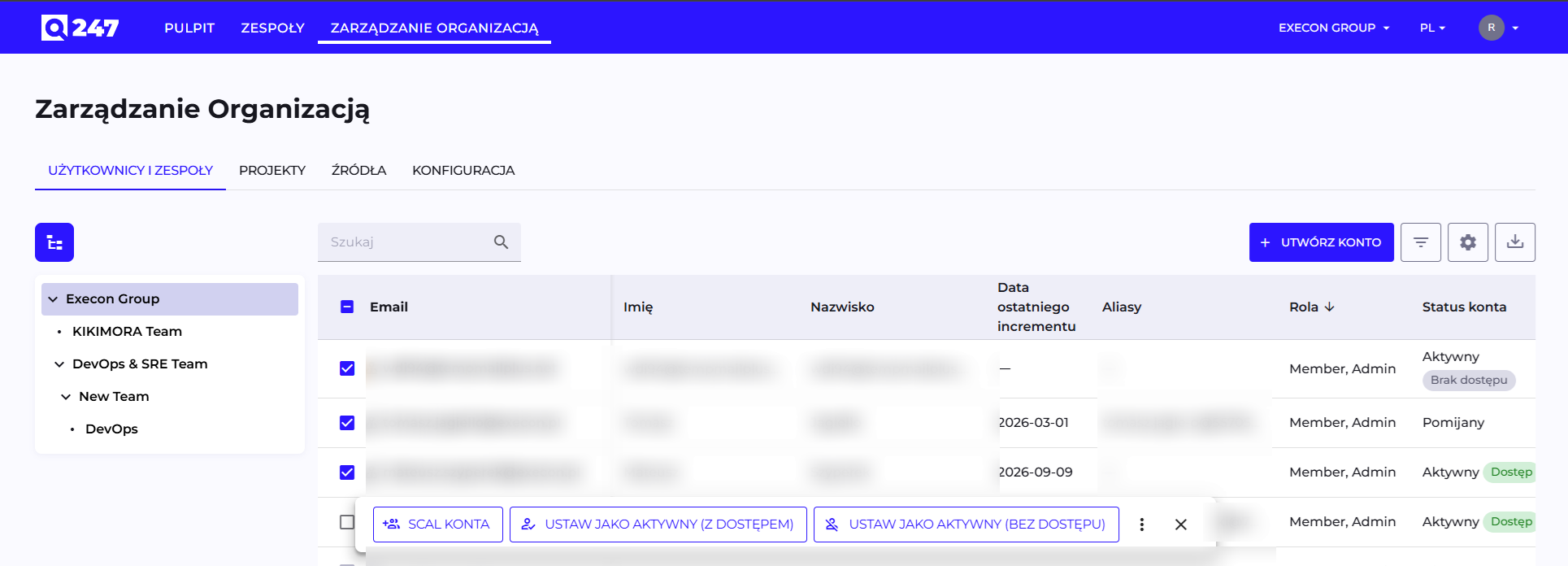 Bulk action bar above the users table